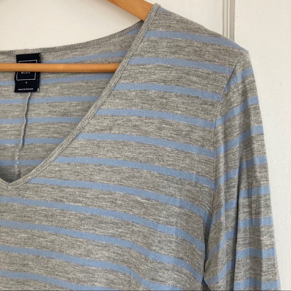 Gap women's long sleeved shirt